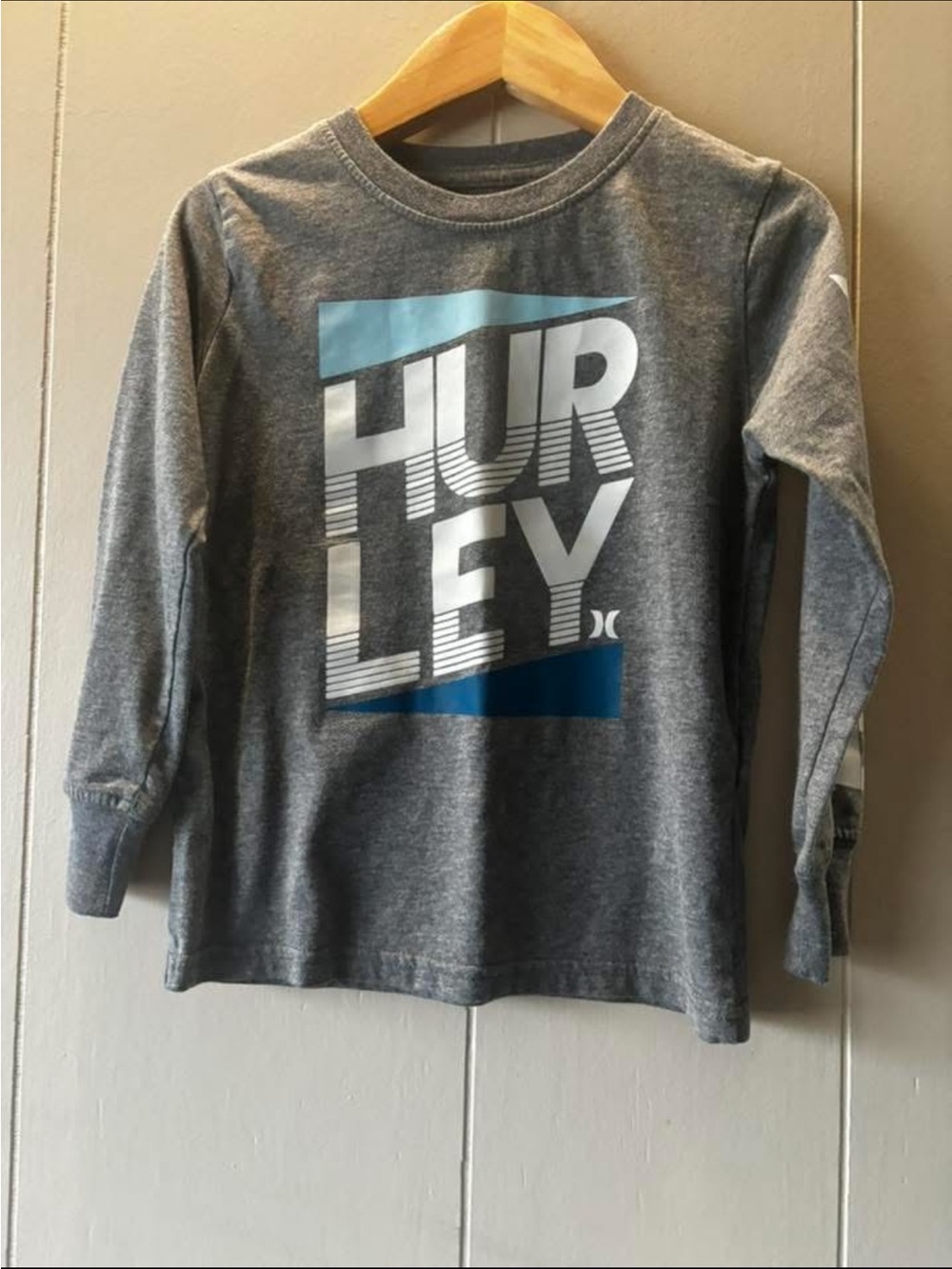 Hurley Gray Long Sleeve Tee with Blue Graphic